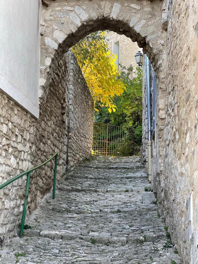 Fleurs De Provence Lägenhet LʼIsle-sur-la-Sorgue Exteriör bild